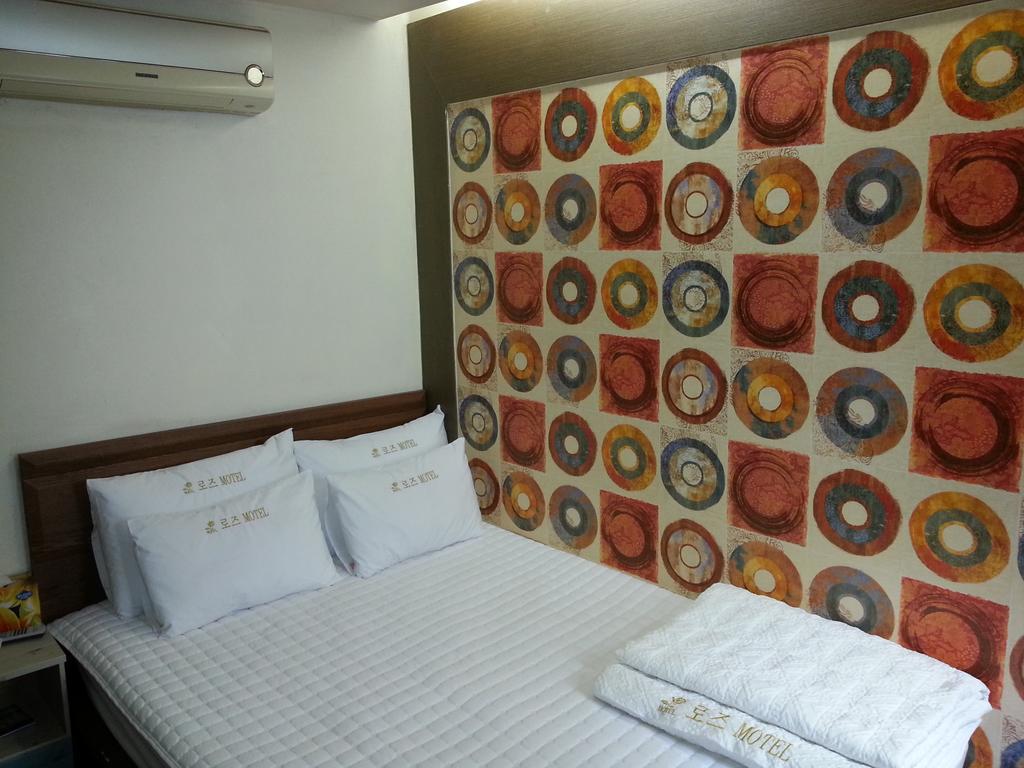 Egg Motel ปูซาน ภายนอก รูปภาพ